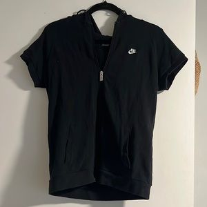Nike short sleeve zip up large